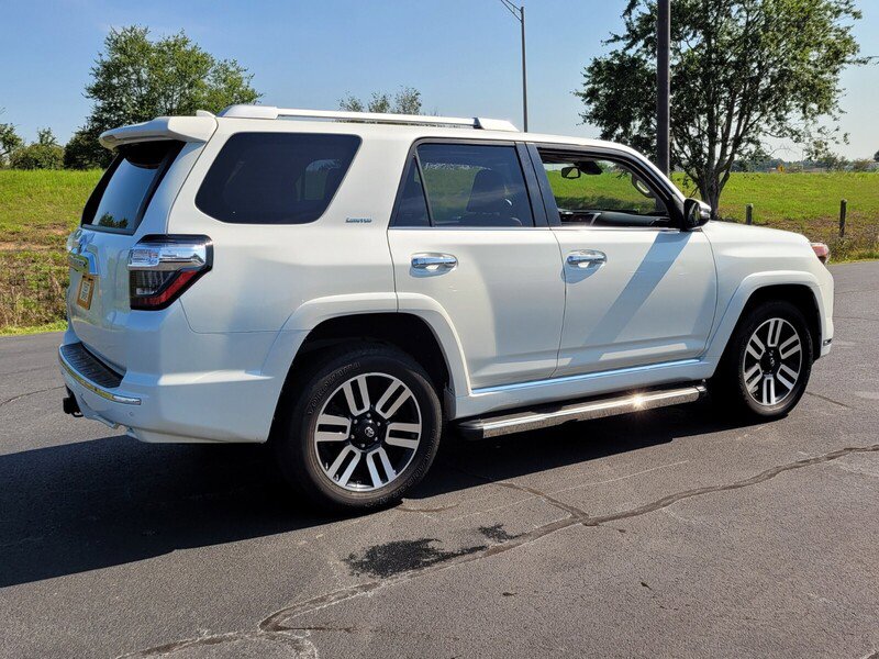 Used 2021 Toyota 4Runner Limited image 11