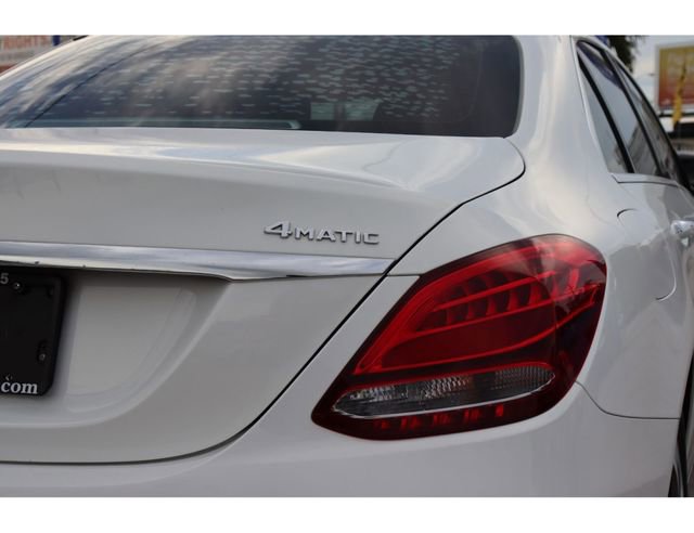 Used 2018 Mercedes-Benz C 300 4MATIC Sedan image 9