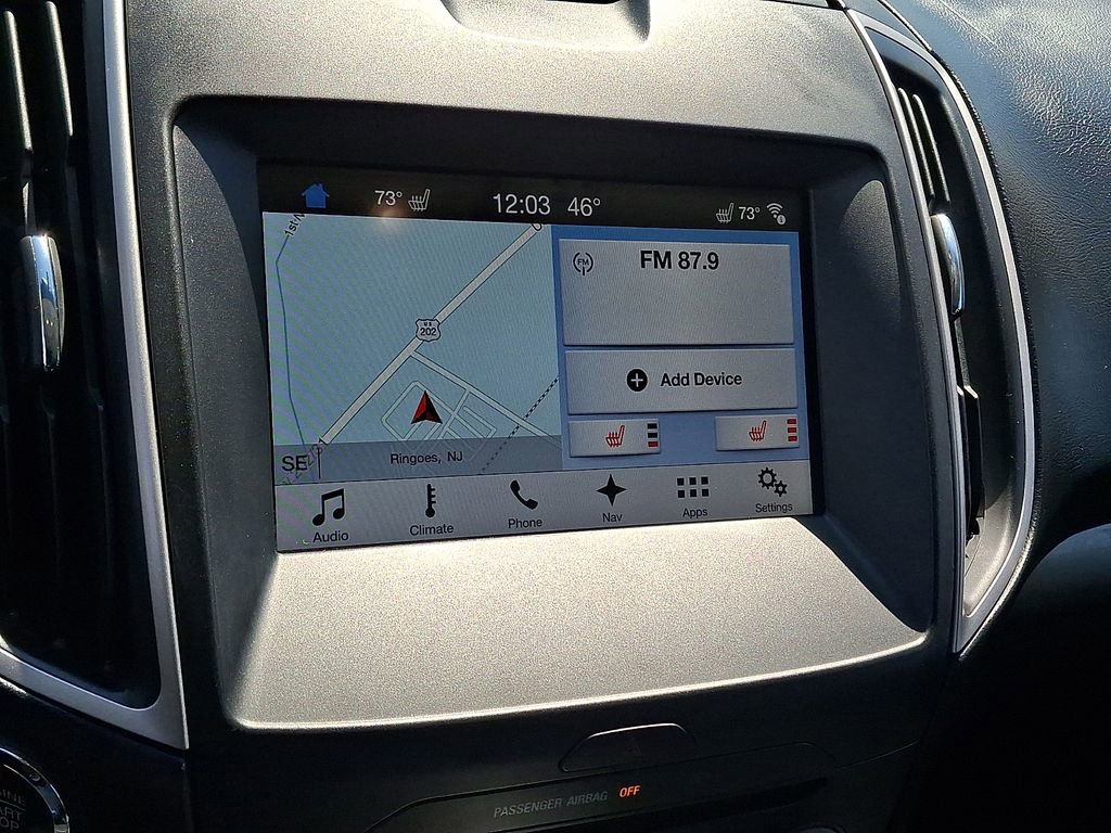 Used 2017 Ford Edge SEL w/ Equipment Group 201A image 3