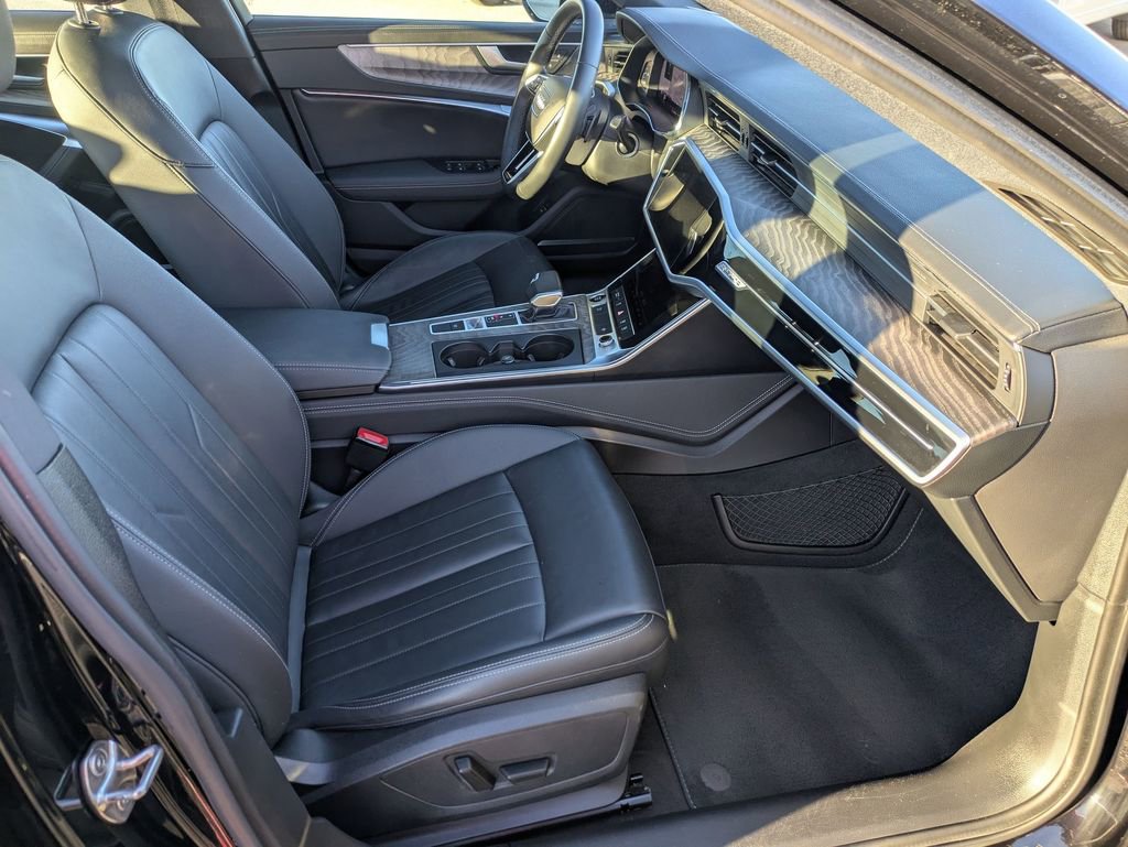 Used 2024 Audi A6 Premium Plus image 27
