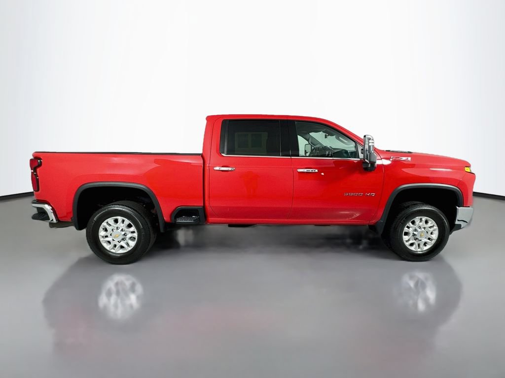 Used 2024 Chevrolet Silverado 3500 LTZ w/ LTZ Premium Package AWD/4WD image 8