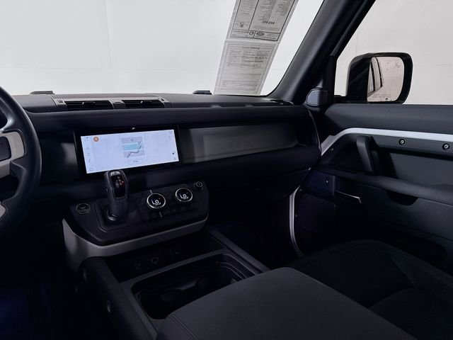 Certified 2023 Land Rover Defender 110 image 25