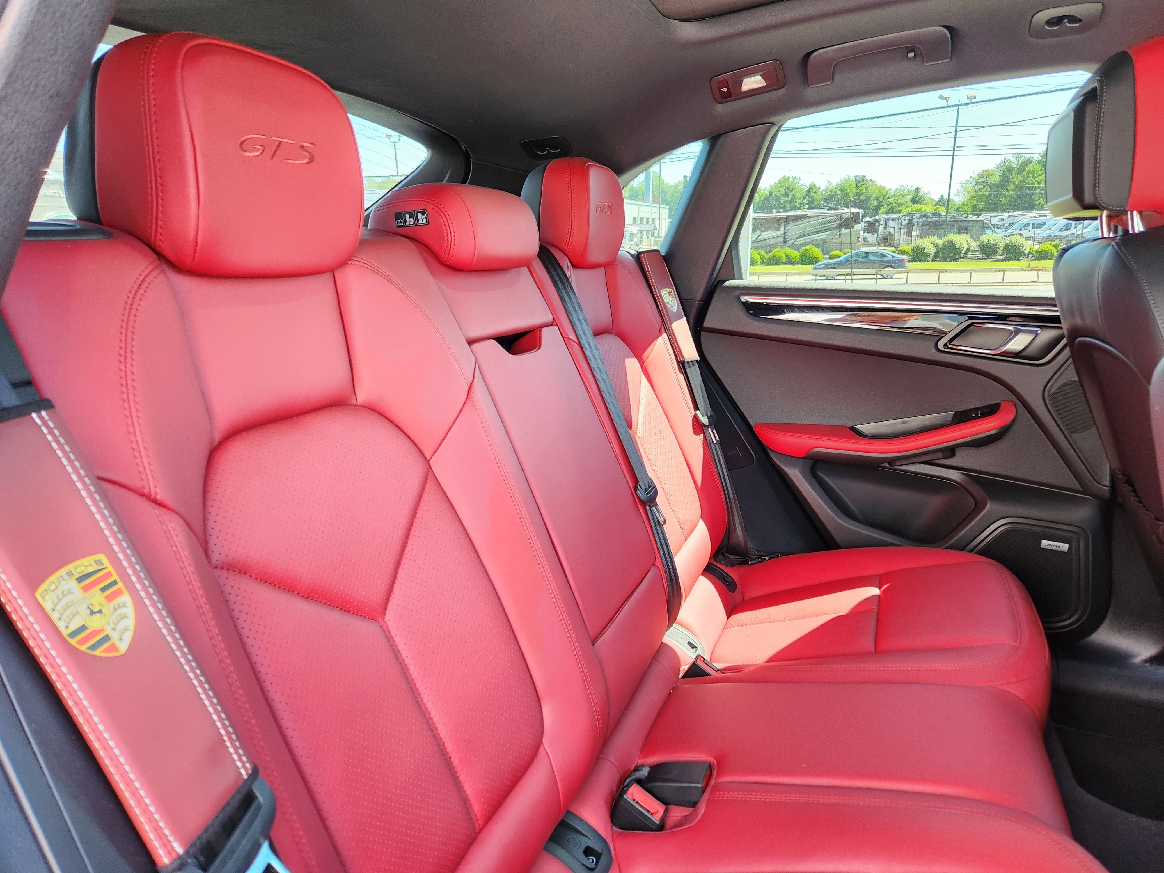 Used 2021 Porsche Macan GTS AWD/4WD image 15