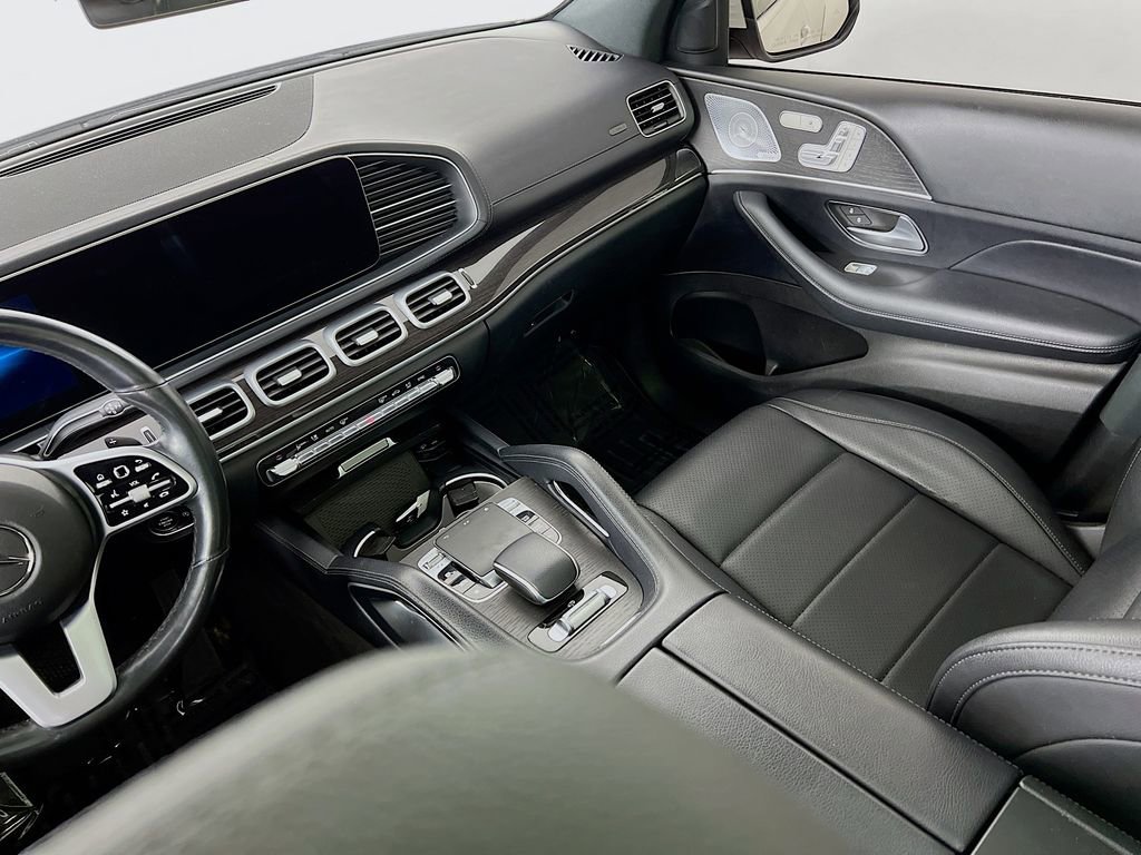 Used 2020 Mercedes-Benz GLS 450 4MATIC image 25