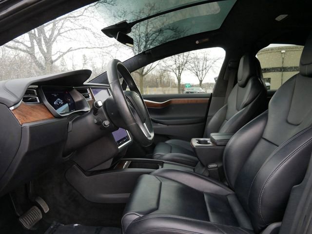 Used 2017 Tesla Model X 75D AWD/4WD image 9