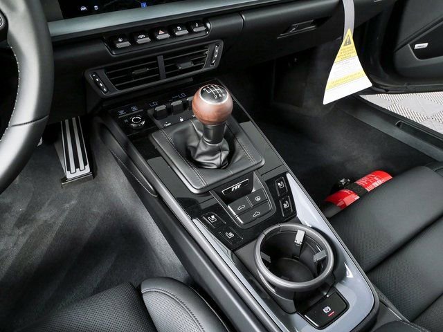 New 2026 Porsche 911 Carrera T RWD image 22