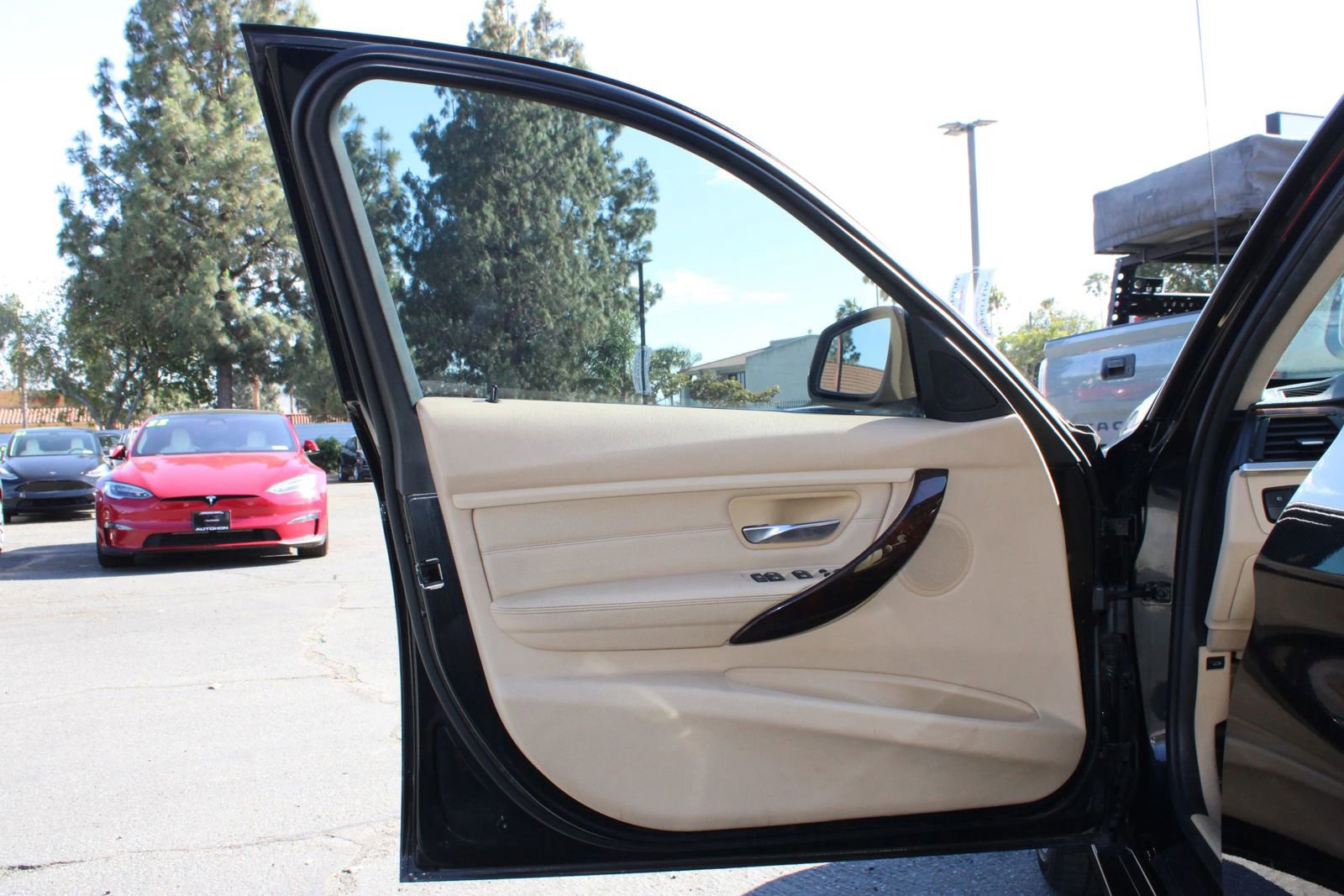 Used 2014 BMW 328i Sedan RWD image 2