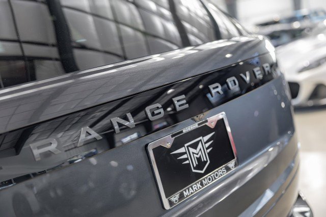 Used 2025 Land Rover Range Rover Autobiography image 15