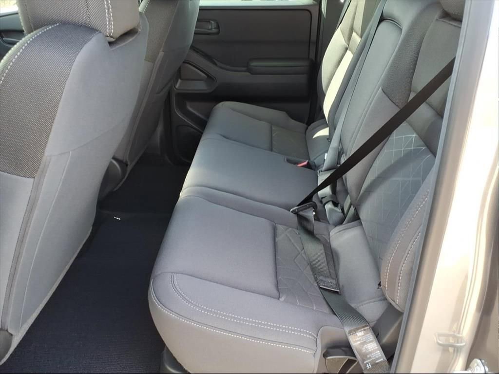 New 2026 Nissan Frontier SV w/ Tow Package image 12