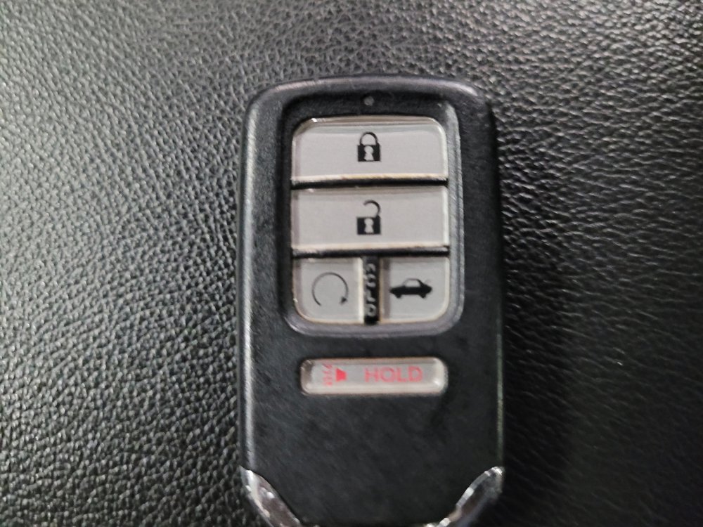 Used 2019 Honda Accord Sport image 32