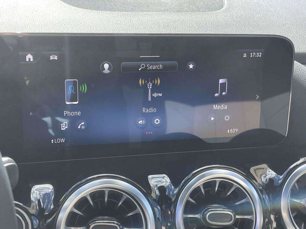 New 2026 Mercedes-Benz GLA 250 4MATIC image 21