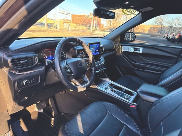 Used 2020 Ford Explorer Limited image 10