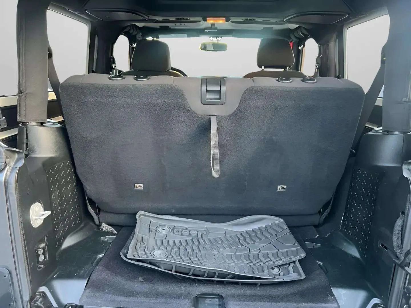 Used 2017 Jeep Wrangler Sport w/ Quick Order Package 24S image 21