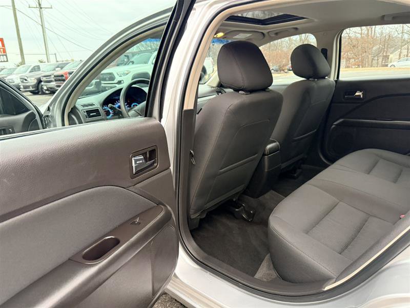 Used 2011 Ford Fusion SE w/ 202A Rapid Spec Order Code image 20