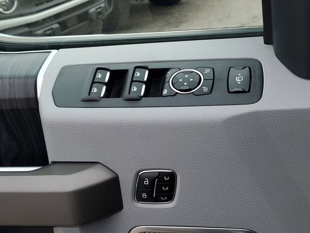 Used 2022 Ford F250 Limited image 24