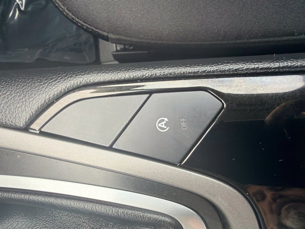 Used 2018 Ford Edge SE FWD image 32