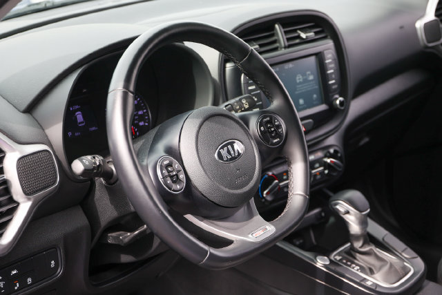 Used 2020 Kia Soul GT-Line w/ GT 2.0L Power Sunroof Package FWD image 26