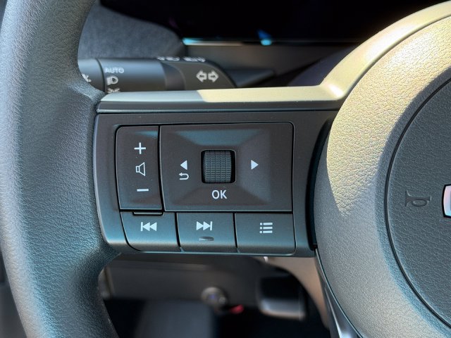 New 2027 Nissan Kicks SV w/ SV Premium Package AWD/4WD image 15