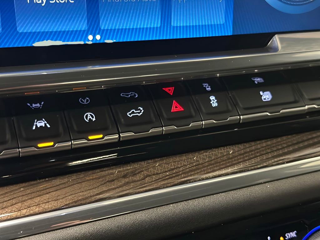 Certified 2024 Chevrolet Silverado 1500 LT image 39