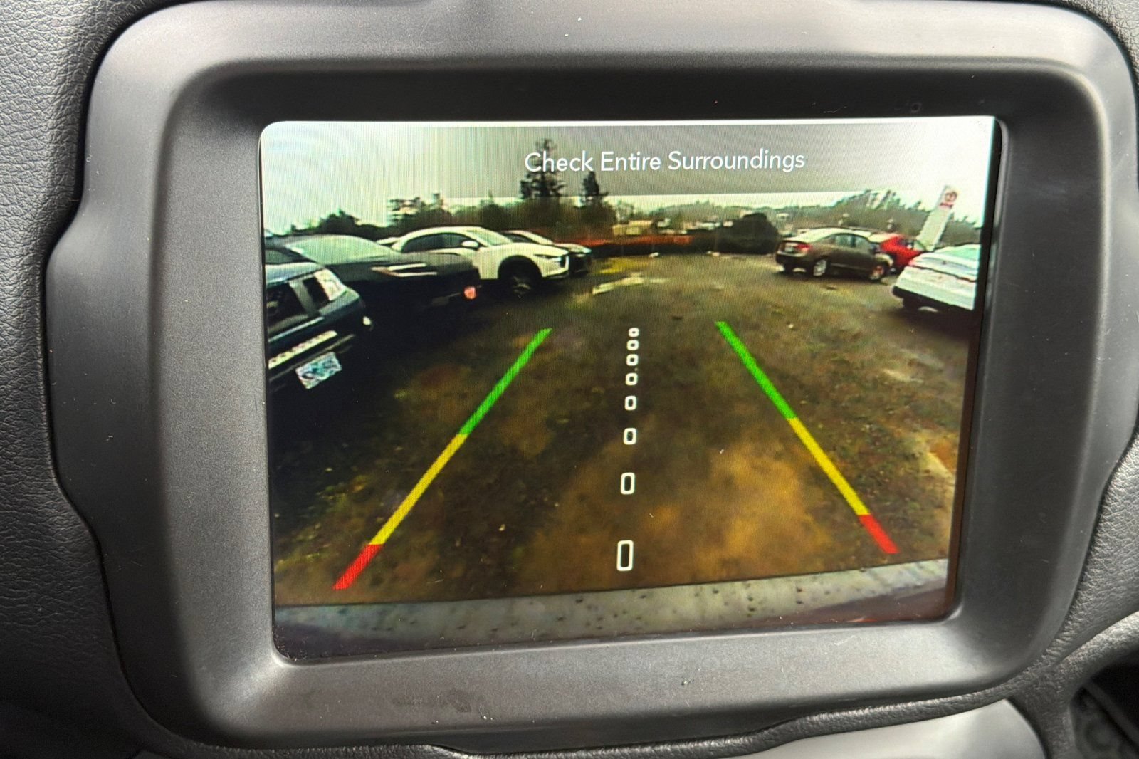 Used 2023 Jeep Renegade Latitude AWD/4WD image 17
