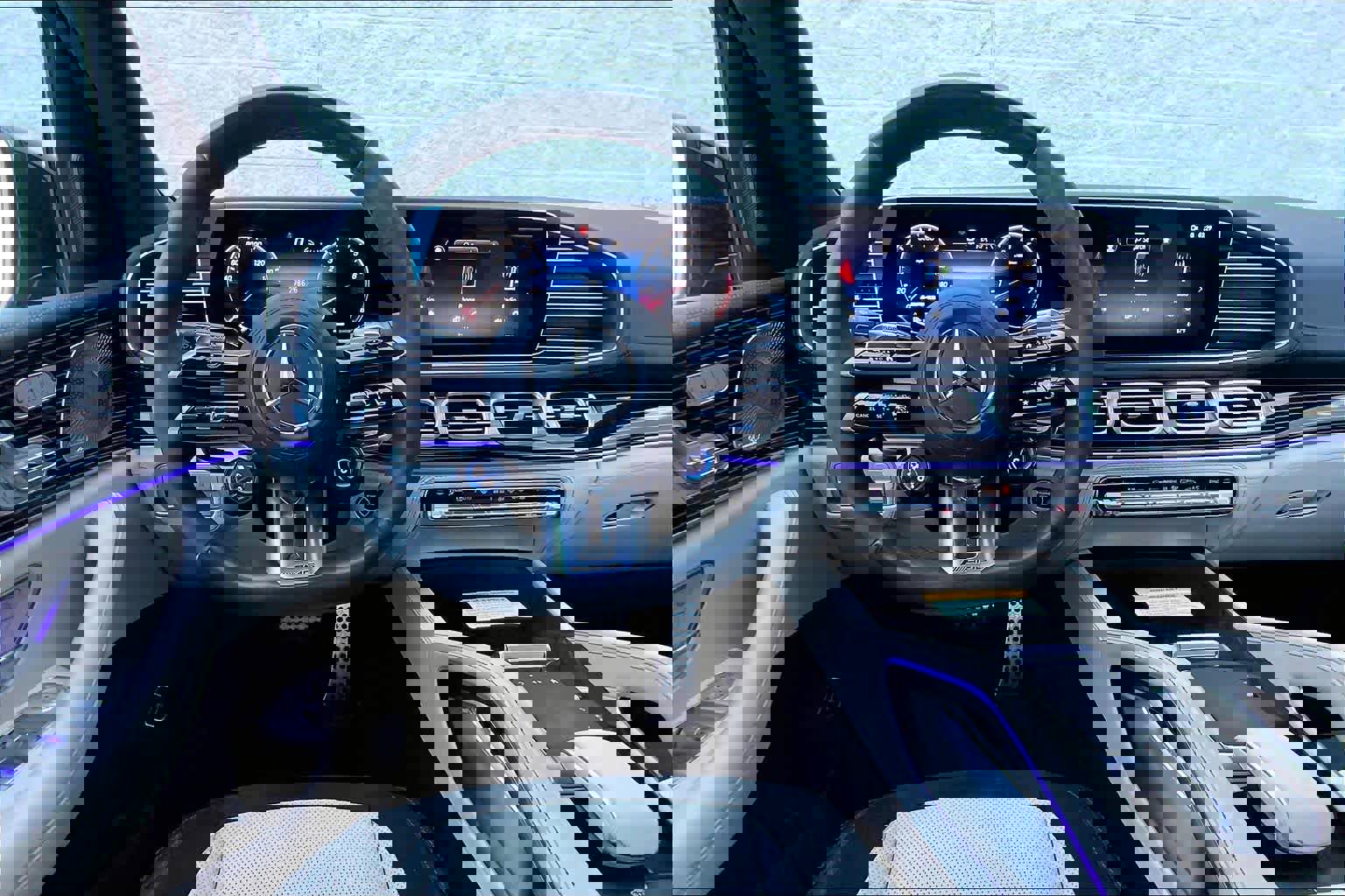 Used 2025 Mercedes-Benz GLE 53 AMG AMG GLE 53 image 6