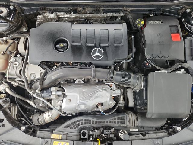 Used 2023 Mercedes-Benz CLA 250 image 29