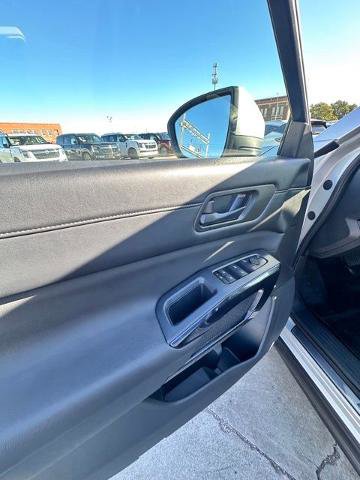 Certified 2024 Nissan Pathfinder SV w/ SV Premium Package image 22