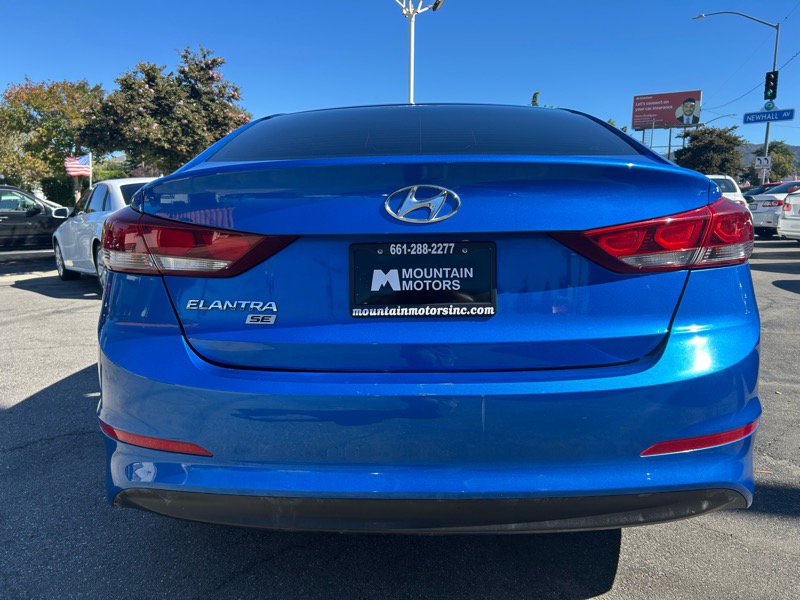 Used 2018 Hyundai Elantra SE image 4