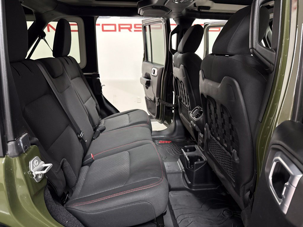 Used 2020 Jeep Wrangler Unlimited Rubicon AWD/4WD image 36