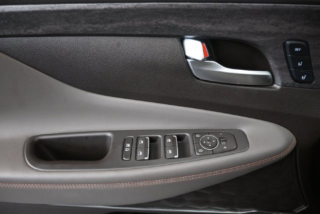 Used 2019 Hyundai Santa Fe FWD image 27