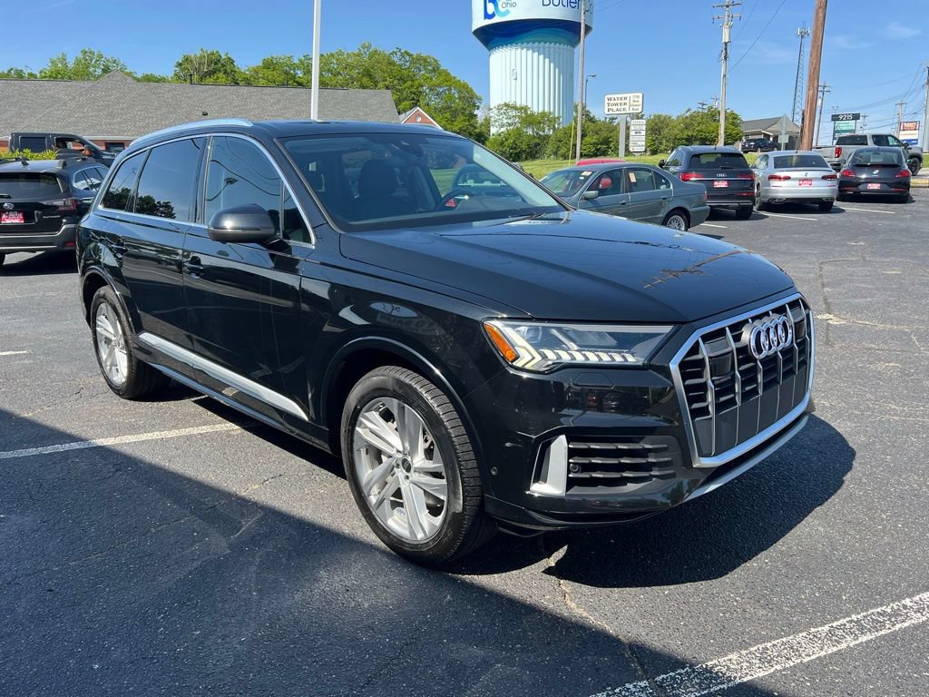 Used 2023 Audi Q7 3.0T Premium w/ Convenience Package AWD/4WD image 4