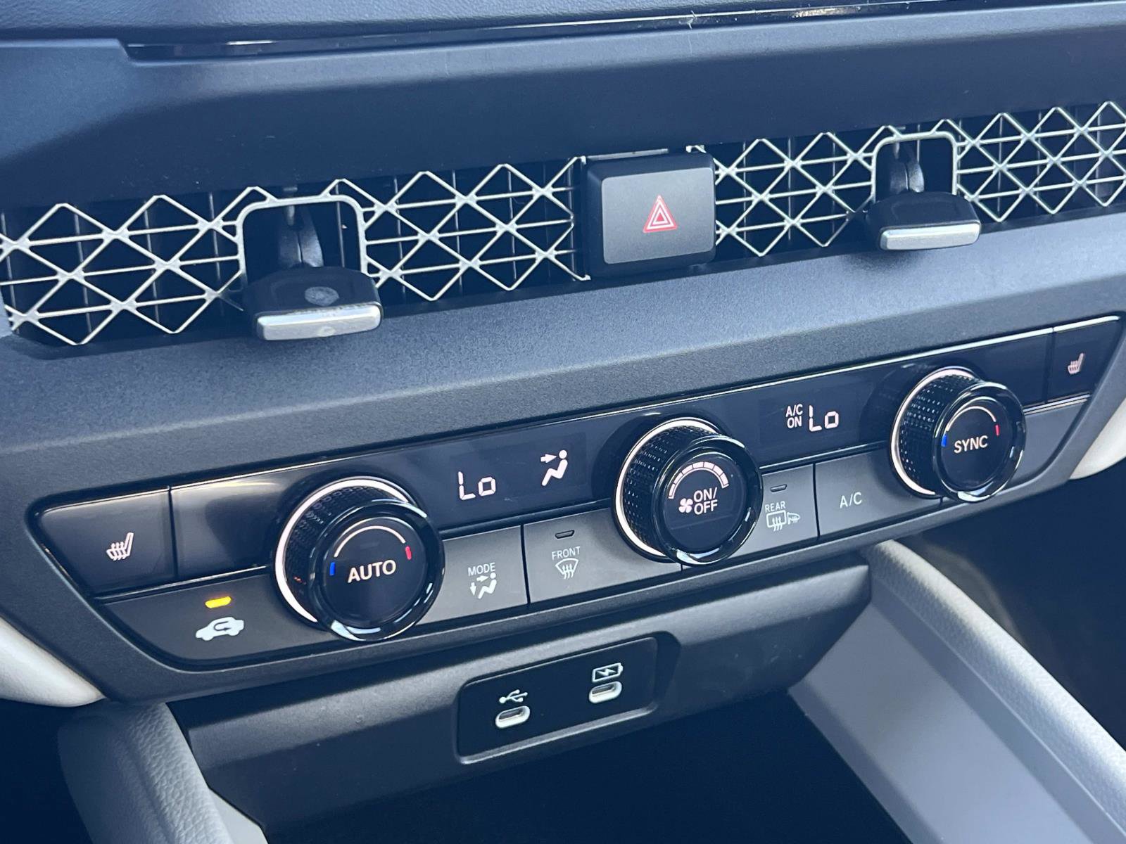 Certified 2024 Honda Accord EX image 14