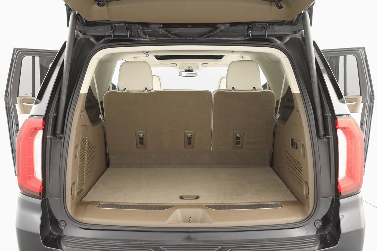 Used 2022 GMC Yukon XL Denali image 37