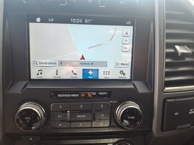 Used 2017 Ford F150 Raptor w/ Equipment Group 802A Luxury AWD/4WD image 18