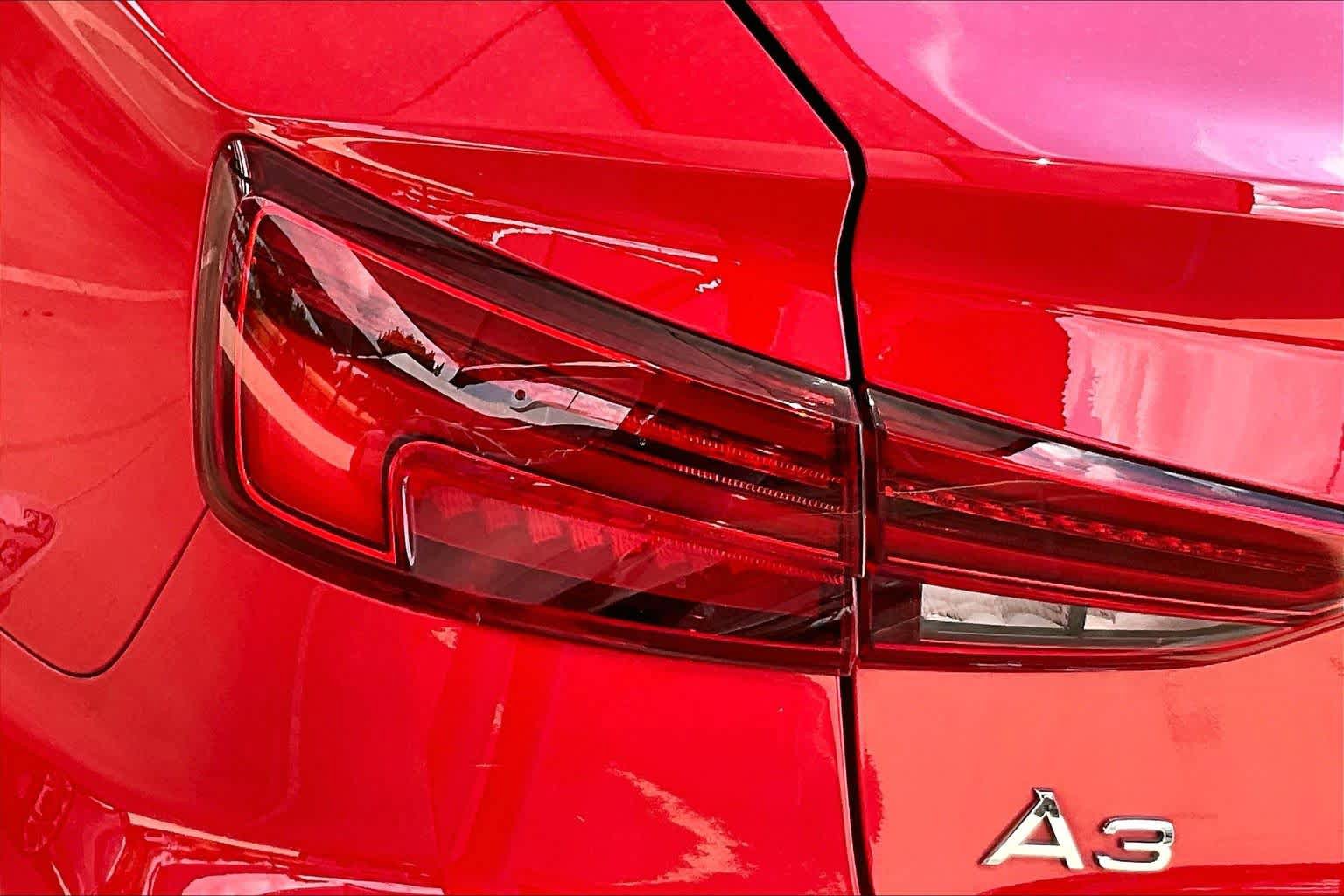 Used 2018 Audi A3 2.0T Premium w/ Convenience Package image 28