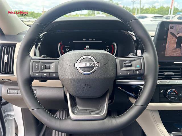 New 2026 Nissan Pathfinder SL FWD image 13