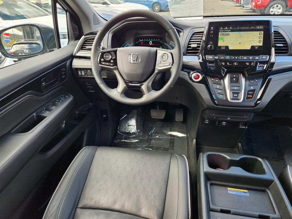 Used 2023 Honda Odyssey Elite image 13