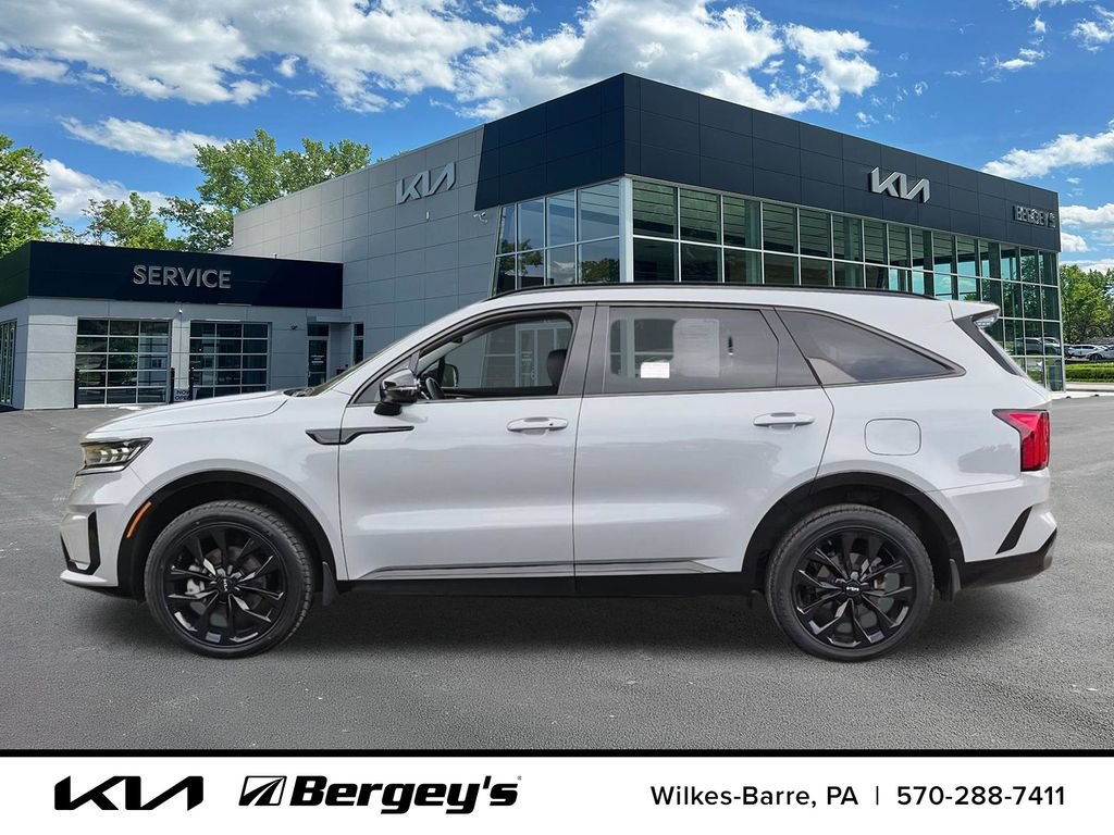 Certified 2023 Kia Sorento SX AWD/4WD image 9