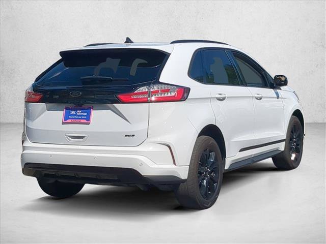 Used 2024 Ford Edge SE w/ Black Appearance Package AWD/4WD image 5