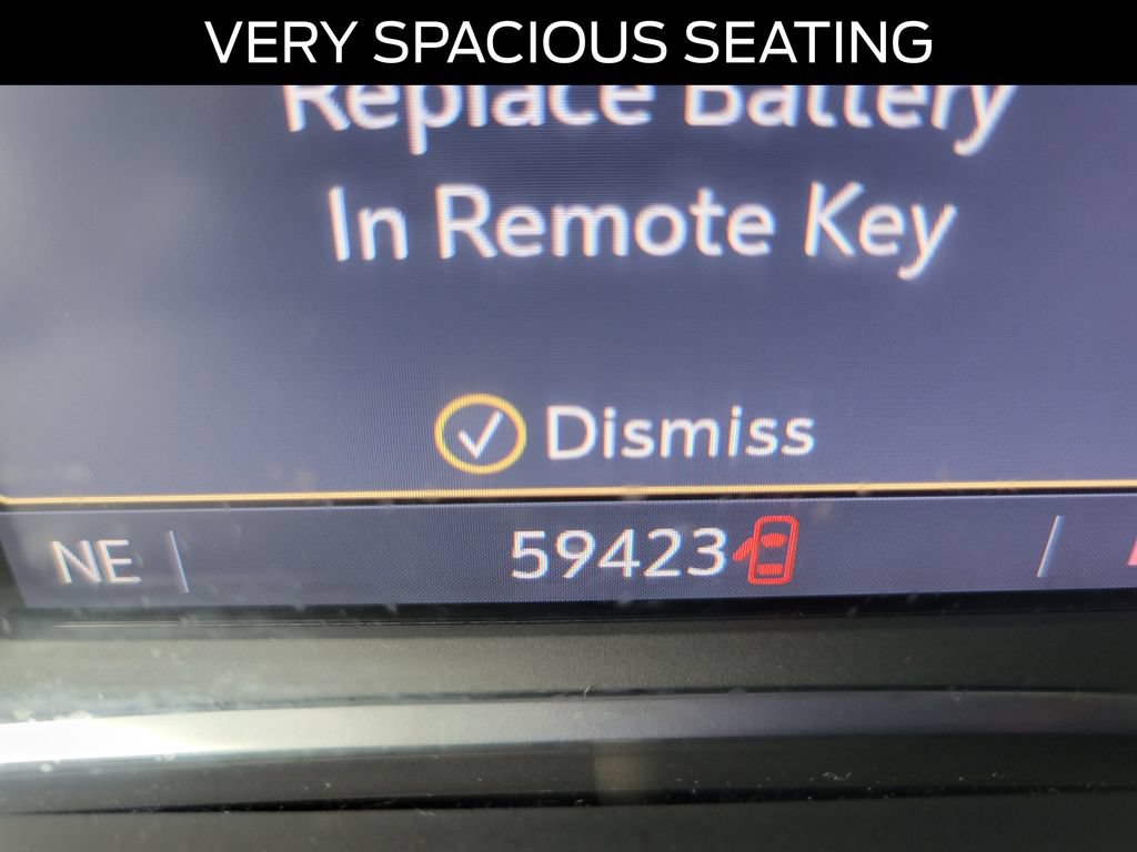 Used 2020 GMC Acadia SLT w/ LPO, Floor Liner Package FWD image 25