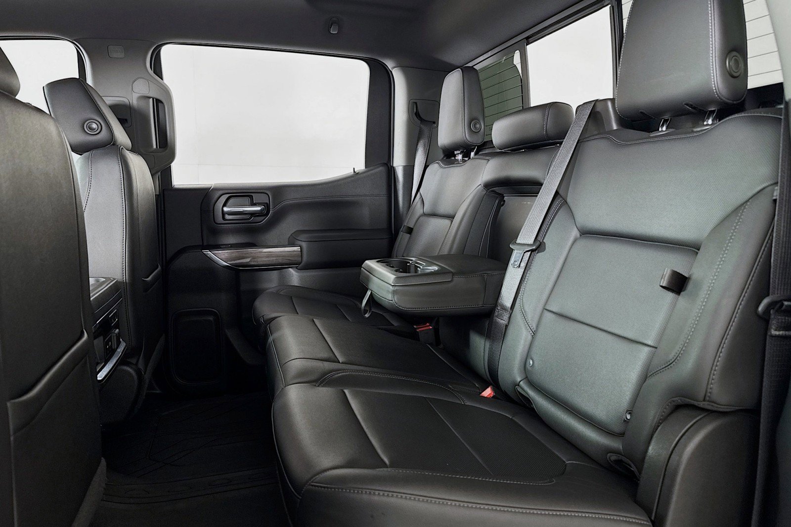 Used 2019 Chevrolet Silverado 1500 LTZ image 7