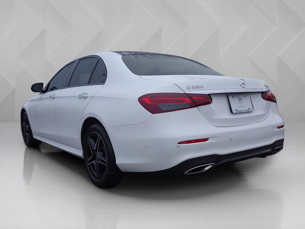 Used 2023 Mercedes-Benz E 350 4MATIC Sedan image 3