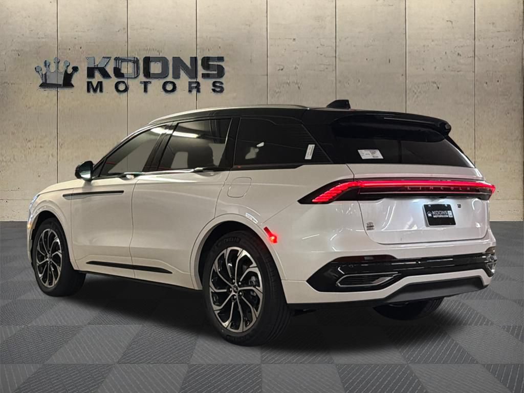 New 2026 Lincoln Nautilus Reserve AWD/4WD image 5