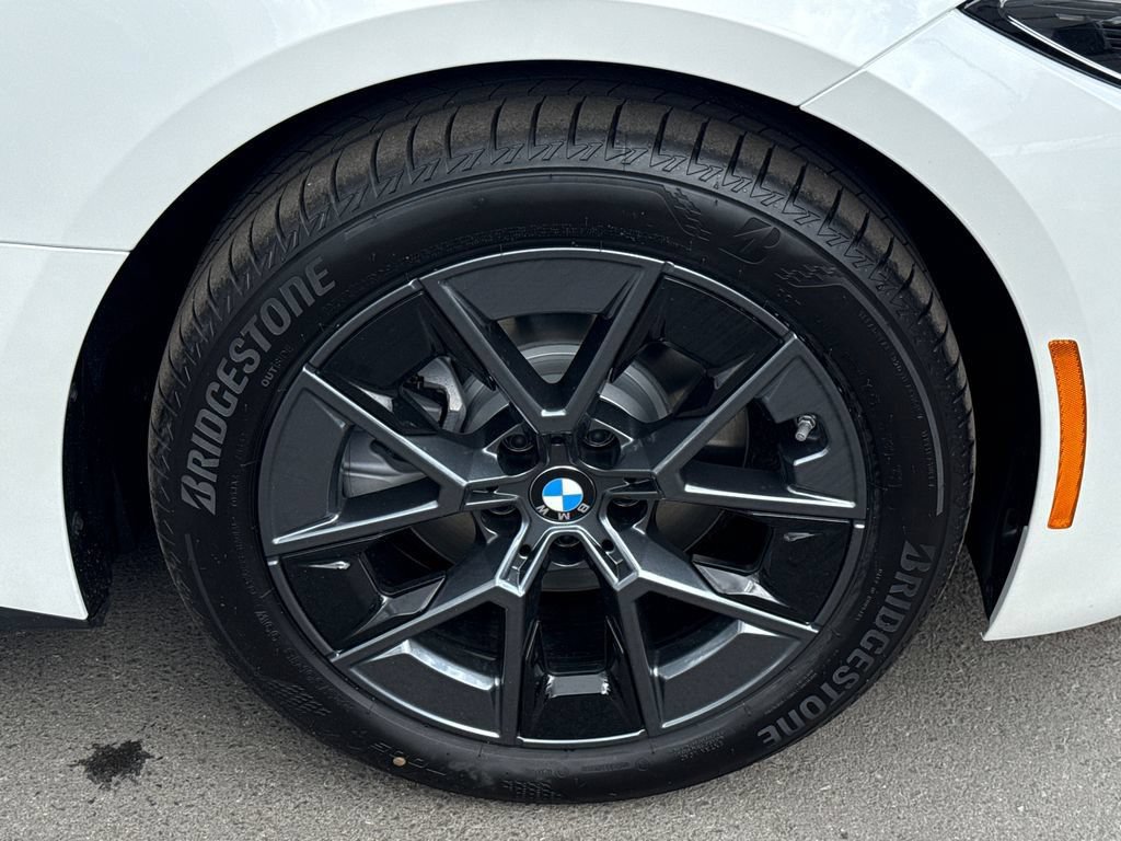 New 2026 BMW i4 eDrive40 RWD image 17