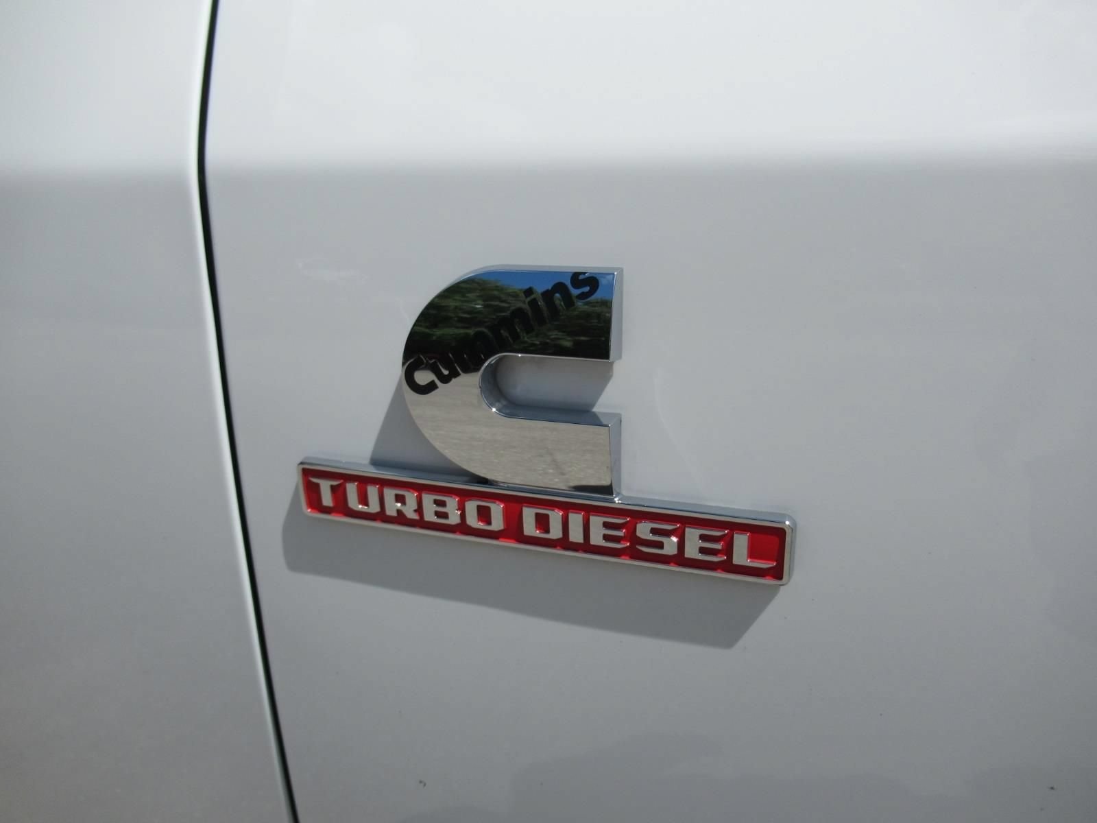Certified 2026 RAM 3500 Tradesman w/ Chrome Appearance Group AWD/4WD image 37