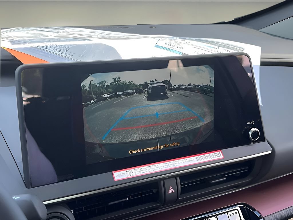 New 2026 Toyota Prius Plug-In Hybrid FWD image 21
