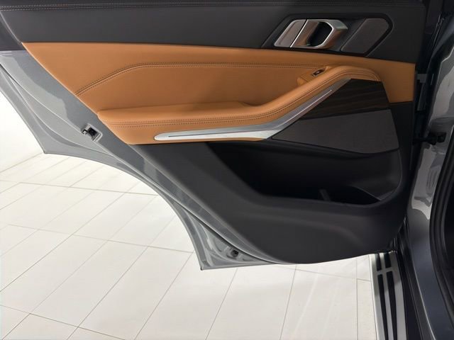 Used 2025 BMW X5 xDrive40i image 15