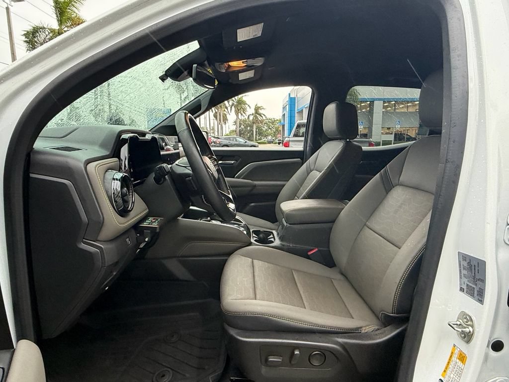 Certified 2024 Chevrolet Colorado ZR2 w/ ZR2 Convenience Package III AWD/4WD image 9