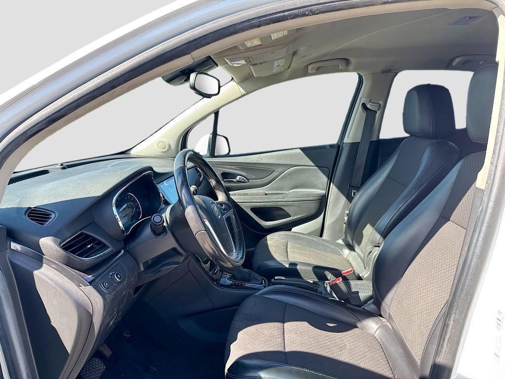 Used 2019 Buick Encore Preferred image 9