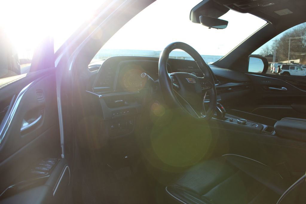 Used 2024 Cadillac Escalade Sport image 24